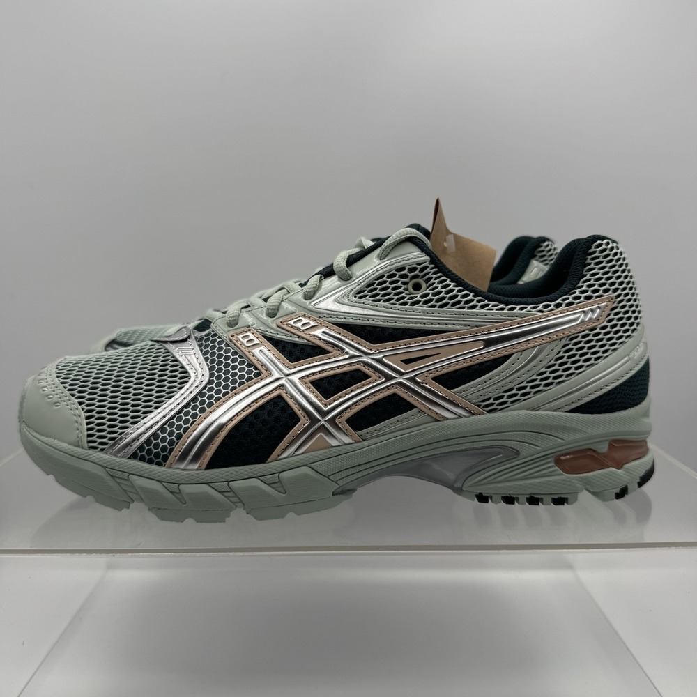 Brand New Asics Gel-DS Trainer 14 Lichen Rock Silver 1203A607-300 Men Size 10.5